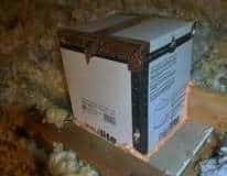 foam-seal-and-light-box